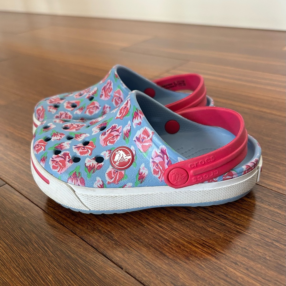 CROCS Kids Floral Clog with Pink Strap and Light Blue Base